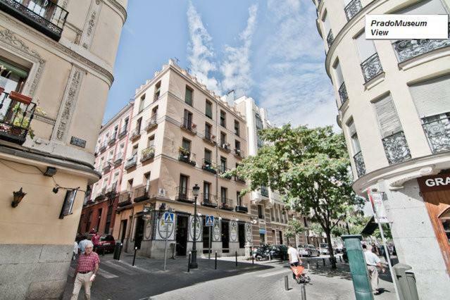 Appartamento Prado Museum Air Madrid Esterno foto